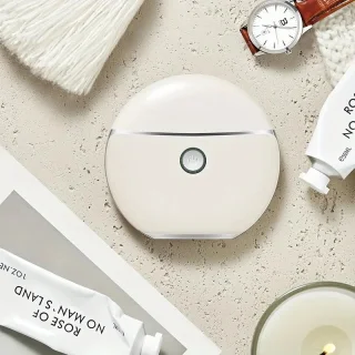 Facial & Neck Massager – Vibration, Heat & USB Charging